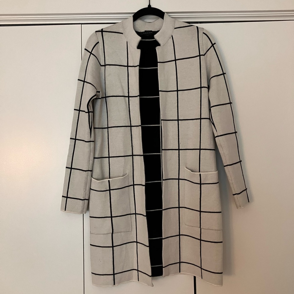 Tahari Black and Gray Knit Cardigan - Picture 1 of 3